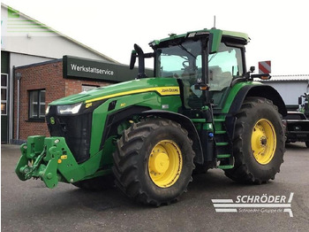 Farm tractor JOHN DEERE 8R Series