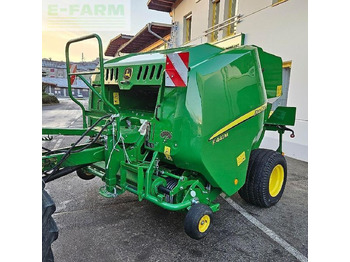 Square baler JOHN DEERE