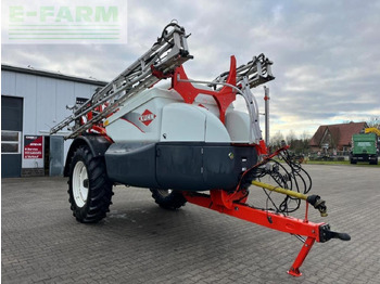 Trailed sprayer KUHN