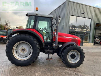 Farm tractor MASSEY FERGUSON 8220