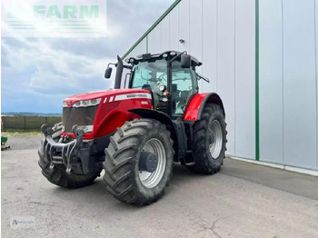 Farm tractor MASSEY FERGUSON 8690