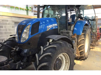 Farm tractor NEW HOLLAND T7