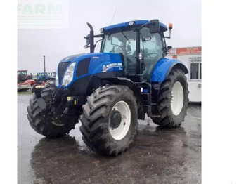 Farm tractor NEW HOLLAND T7