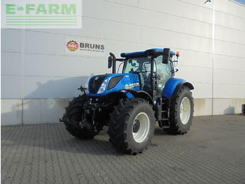 Farm tractor NEW HOLLAND T7.270