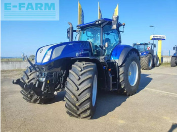 Farm tractor NEW HOLLAND T7