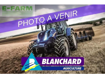 Farm tractor NEW HOLLAND T7