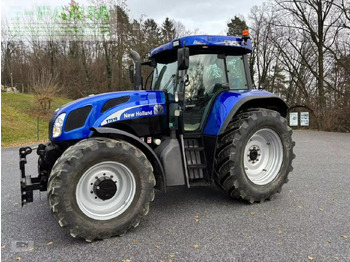 Farm tractor NEW HOLLAND T7000