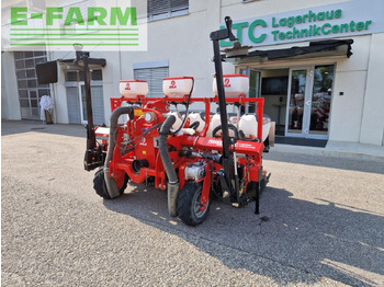 Precision sowing machine QUIVOGNE