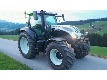 Farm tractor STEYR
