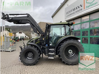 Farm tractor Valtra g135 v schlepper: picture 3