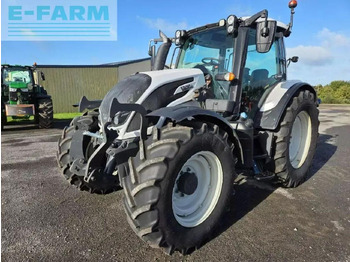 Farm tractor VALTRA N124