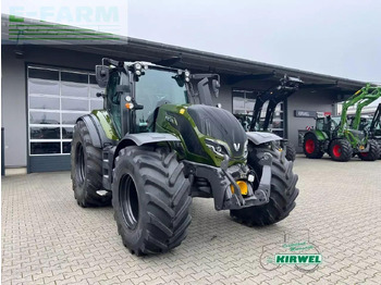 Farm tractor VALTRA T-series