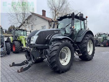 Farm tractor VALTRA T153