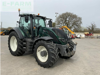 Farm tractor VALTRA T214