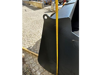 New Bucket Big Volumenschaufel 250 cm mit JCB Q-fit Aufnahme: picture 5 New Bucket Big Volumenschaufel 250 cm mit JCB Q-fit Aufnahme: picture 5