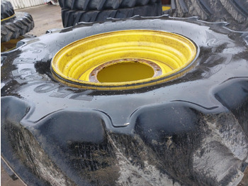 Wheels and tires Continental 900/60R38  750/55R30  John Deere 8335R 8430 8530: picture 4