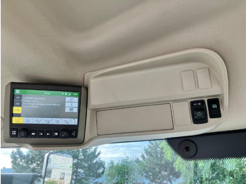 Farm tractor JOHN DEERE 6R 175