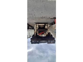 Asphalt paver