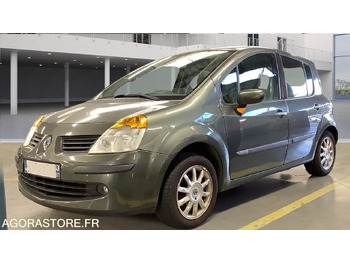 Car RENAULT