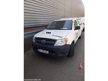 Small van TOYOTA Hilux
