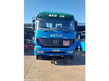 Truck MERCEDES-BENZ