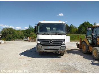 Truck MERCEDES-BENZ