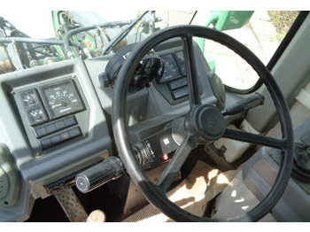 Wheel loader Daewoo MG300-3: picture 3