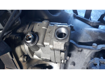 Steering pump MERCEDES-BENZ