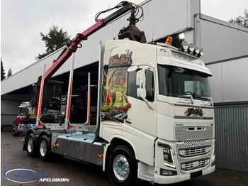 Timber truck VOLVO FH 750