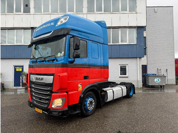 Tractor unit DAF XF 450