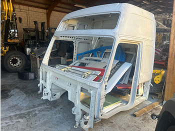 Cab and interior VOLVO FH