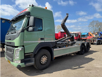 Hook lift truck VOLVO FM 410