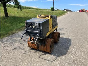 Roller BOMAG BMP 851: picture 4