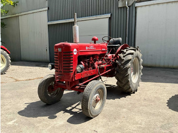 Farm tractor McCORMICK