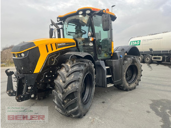Farm tractor JCB Fastrac 4220