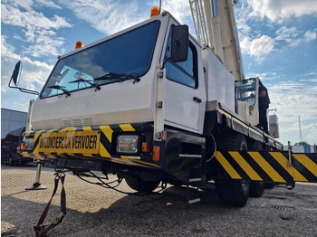 Rough terrain crane