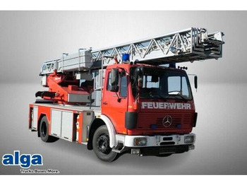 Fire truck MERCEDES-BENZ