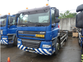 Container transporter/ Swap body truck DAF
