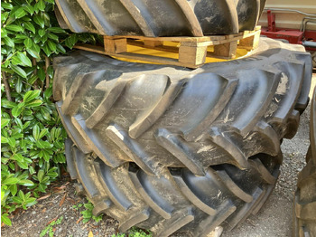 Tire CONTINENTAL