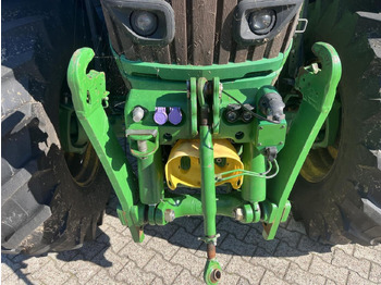 John Deere 6215R leasing John Deere 6215R: picture 5