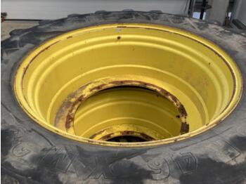 Tire for Agricultural machinery Michelin 620/70R46: picture 4