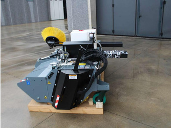 New Broom for Skid steer loader CM Crusher CSI 200 Sweeping Bucket: picture 3 New Broom for Skid steer loader CM Crusher CSI 200 Sweeping Bucket: picture 3