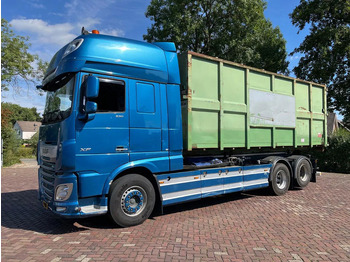 Container transporter/ Swap body truck DAF XF 530