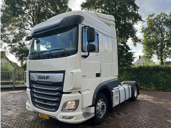 Tractor unit DAF XF 450