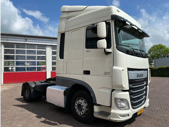 Tractor unit DAF XF 460