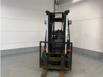 LPG forklift Manitou MI25G: picture 4
