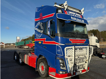 Tractor unit VOLVO FH 750
