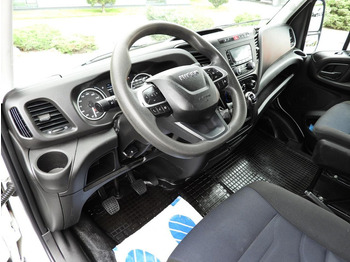 Tipper van Iveco DAILY 35C14 WYWROTKA PODWÓJNA KABINA DOKA 6 MIEJSC TEMPOMAT BLIŹ: picture 2