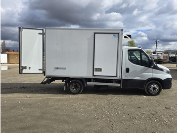 Refrigerated delivery van Iveco Daily 35-140 - Carrier Xarios 350 frigo: picture 4 Refrigerated delivery van Iveco Daily 35-140 - Carrier Xarios 350 frigo: picture 4