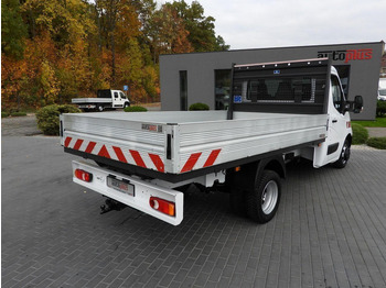 Open body delivery van Renault MASTER SKRZYNIA TEMPOMAT NAWIGACJA BLIŹNIACZE KOŁA KLIMATYZACJA: picture 3 Open body delivery van Renault MASTER SKRZYNIA TEMPOMAT NAWIGACJA BLIŹNIACZE KOŁA KLIMATYZACJA: picture 3